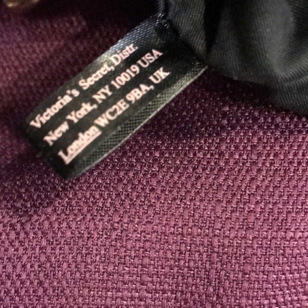 Victoria’s Secret Crossbody bag - Picture 4 of 5